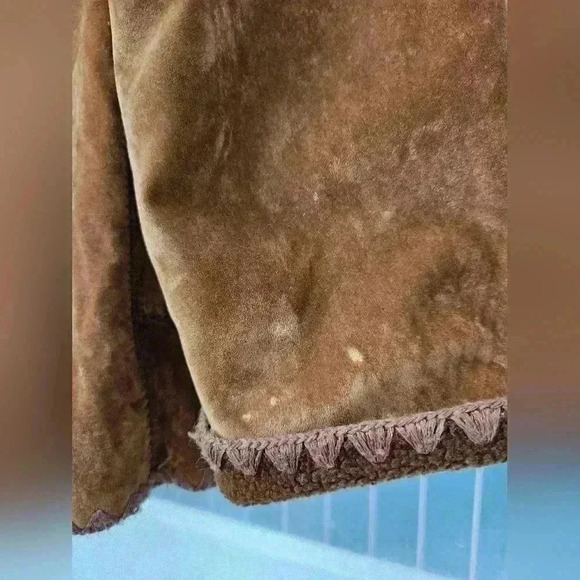 Brown 70's Retro Fuzzy Jacket with Collar Size Medium - Picture 11 of 11